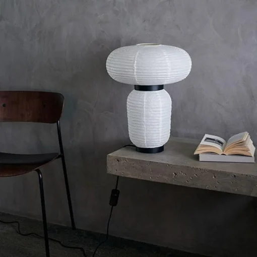 &Tradition Formakami JH18 Bordlampe