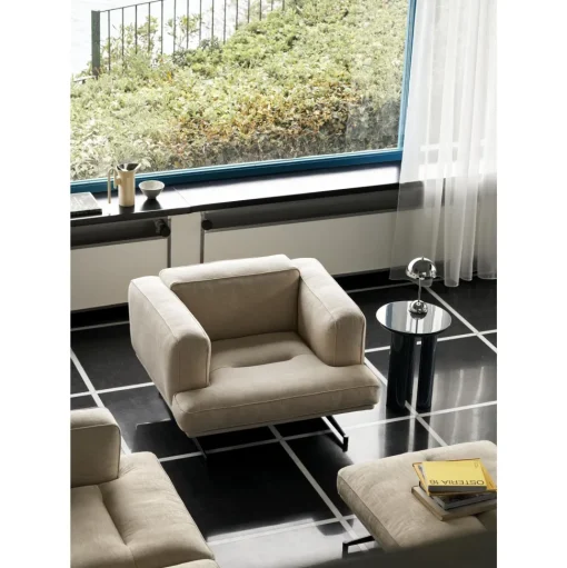 &Tradition Inland AV21 Lánestol Cognac Láder/Poleret Aluminium