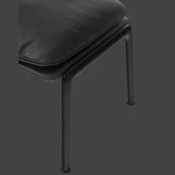 &Tradition Muno LN20 Fodskammel Varm Sort/Noble Leather Black