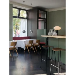 &Tradition Pavilion AV37 Counter Barstol Lakeret Eg