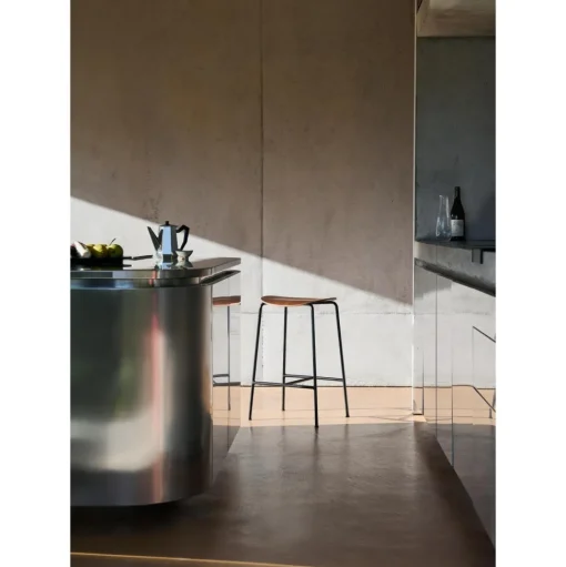 &Tradition Pavilion AV37 Counter Barstol Lakeret Eg