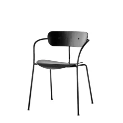 &Tradition Pavilion AV2 Spisebordsstol med Armlán Sort Eg/Sort