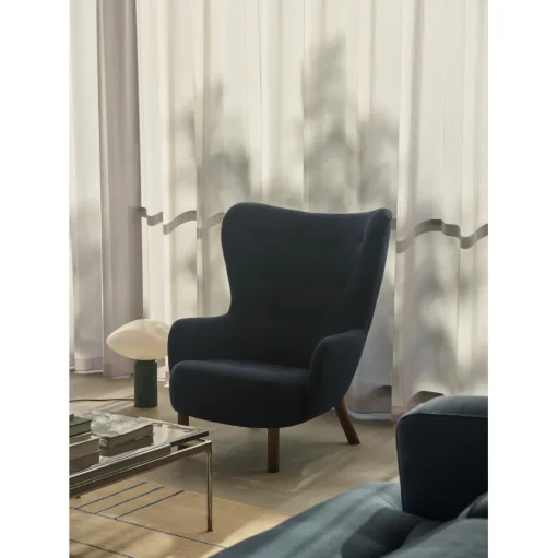 &Tradition Petra VB3 Lánestol Fåreskind Moonlight/Oileret Valnød