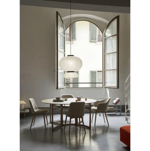&Tradition Rely HW39 Spisebordsstol Med Armlán Swivel Polstret Sáde Soft Pink/Aluminium/Vidar 0622