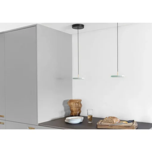 Umage Asteria Micro Pendel Med Lysdámper Nuance Olive/Sort Top