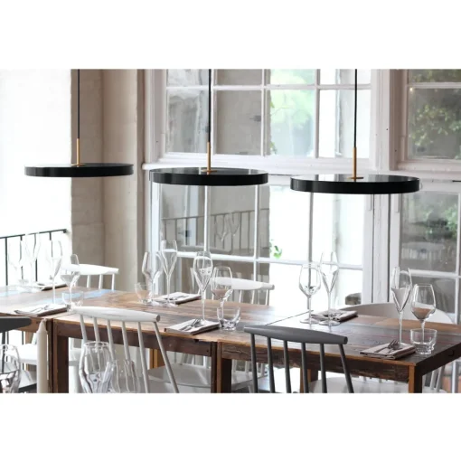 Umage Asteria Mini Pendel Sort med Messing Top