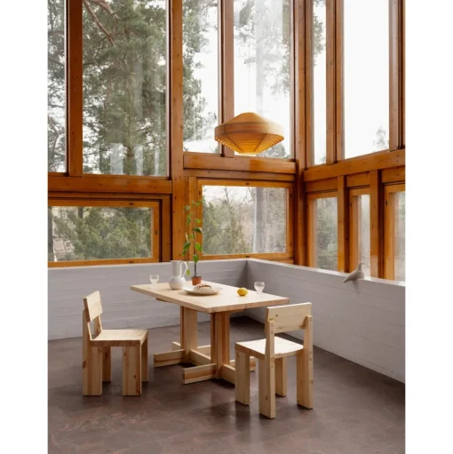 Vaarnii 001 Spisebordsstol Fyrretrá