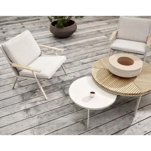 Vipp 716 Open-Air Udendørs SofabordØ90 cm Lyse Grå/Teak