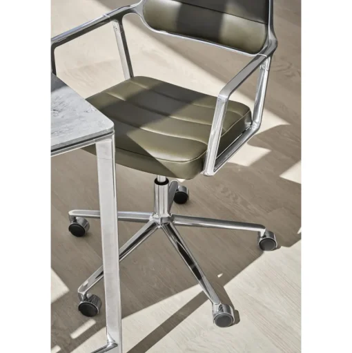Vipp 453 Swivel+ Drejestol med Hjul Aluminium/Bosco Green
