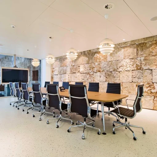 Vitra Aluminium EA 119 Kontorstol med Swivel, Armlán og Vippe Mekanisme