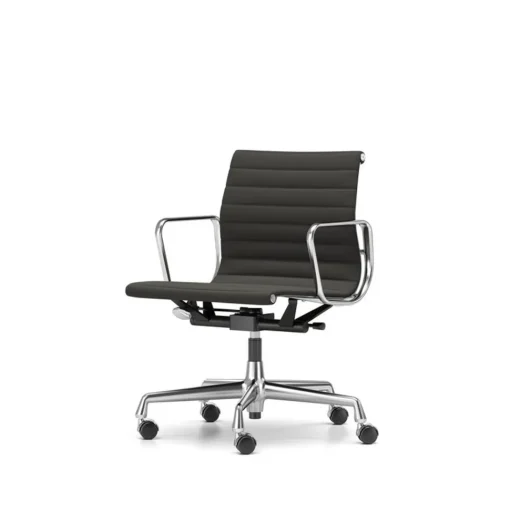 Vitra EA118 Kontorstol med Swivel/Armlán/Vippemekanisme Sort Láder/Krom Stel