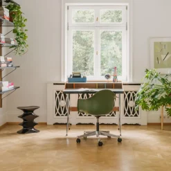 Vitra Eames Plastic PACC Kontorstol med Swivel Fuldt Polstret Sort/Hoopsak F60
