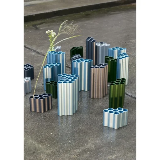 Vitra Nuage Vase Medium Stål Blå