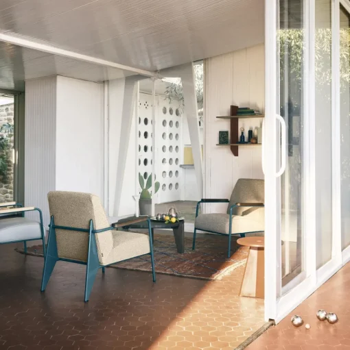 Vitra Rayonnage Mural Reol Prouvé Bleu Marcoule/Mørk Egetrá