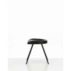 Vitra Tabouret 307 Skammel Mørk Egetrá