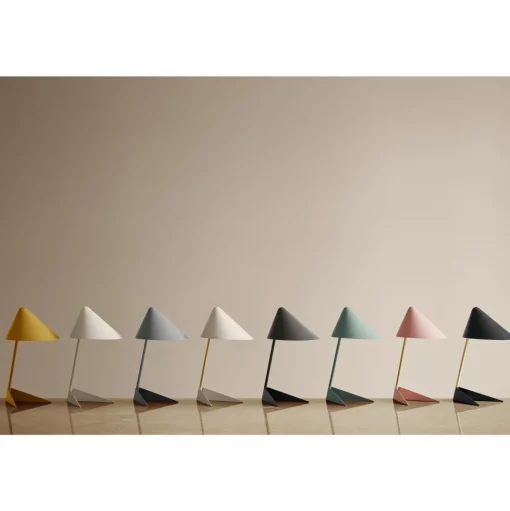 Warm Nordic Ambience Bordlampe Rosa/Messing