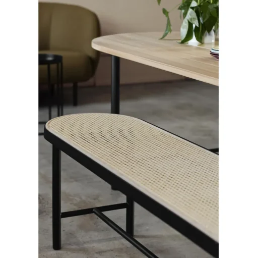 Warm Nordic Be My Guest Bánk French Cane