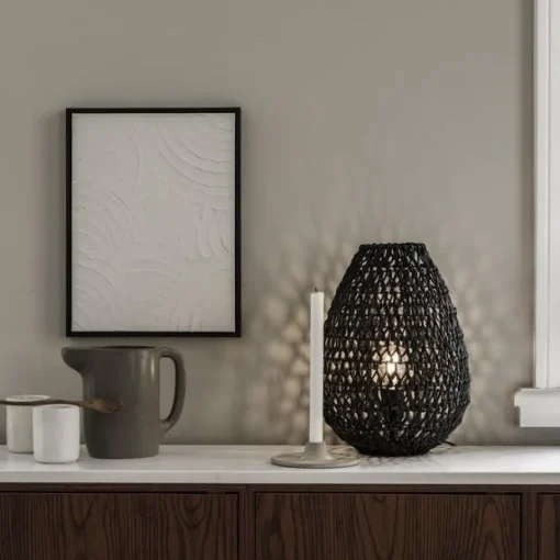 Watt & Veke Buster Bordlampe Sort