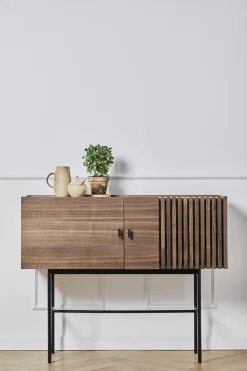 Woud Array Skánk Valnødfiner/Sort 120 cm