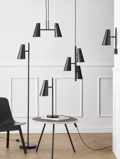 Woud Cono Bordlampe Sort