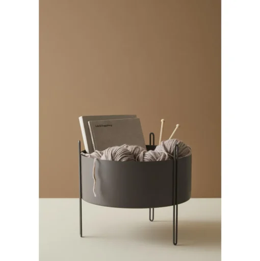 Woud Pidestall Plantepotte Medium Taupe
