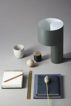 Woud Tangent Bordlampe Cool Grey
